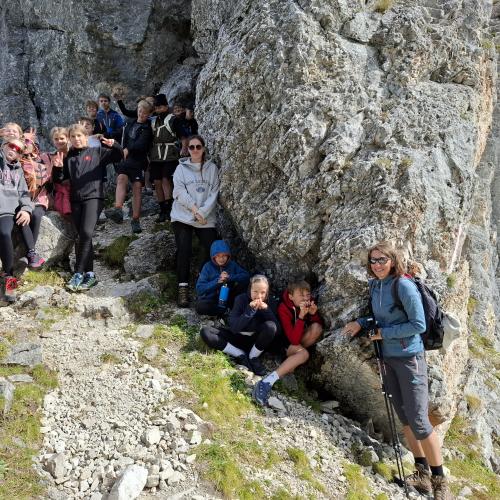 im Felsen verstecken